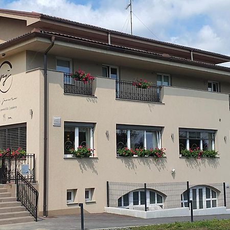 Gostilna S Prenocisci Pri Janezu Hotel Zgornja Loznica Bagian luar foto